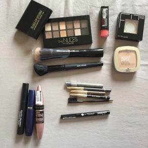 What’s in my make-up bag?